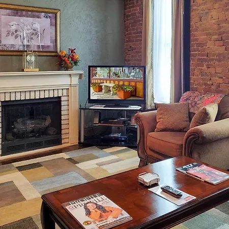 Guest Apartment At Commercial Street Studio Lebanon Exterior foto