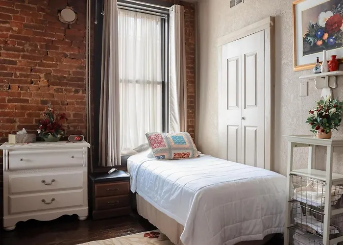 Guest Apartment At Commercial Street Studio
