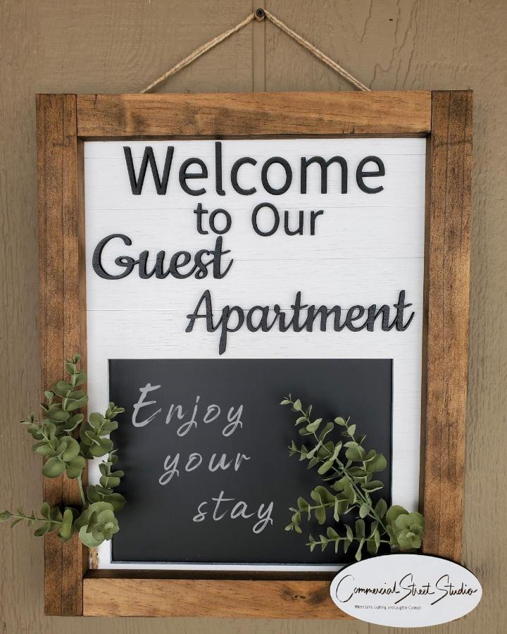 Guest At Commercial Street Apartment